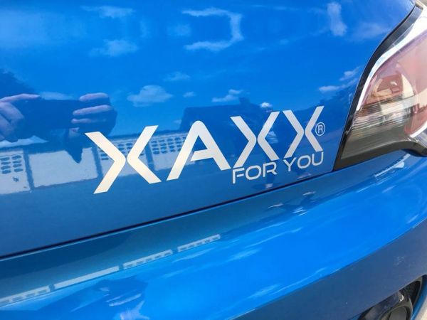 XAXX Aufkleber, klein, schwarz